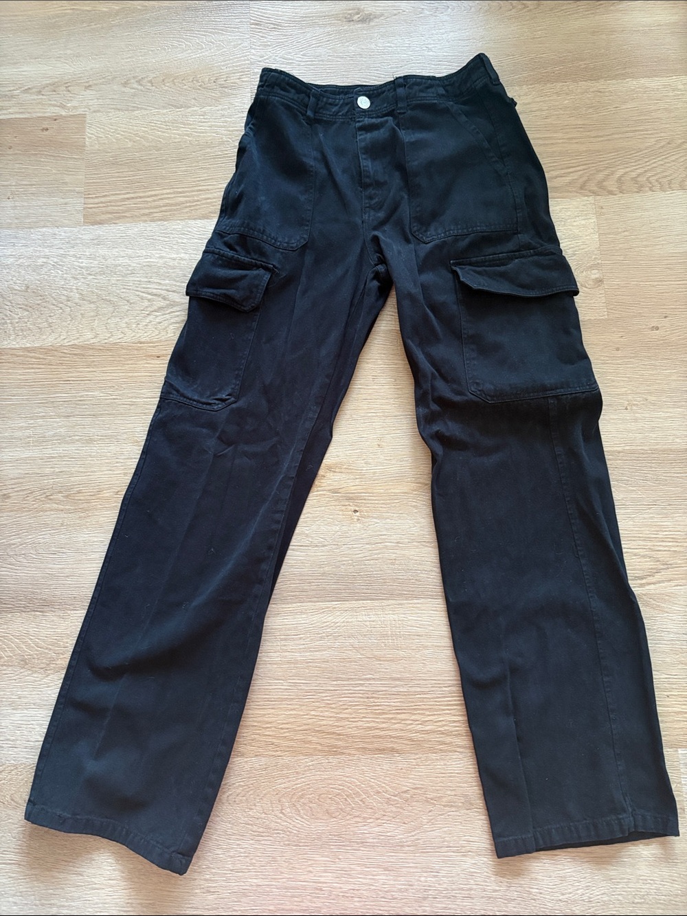 Zara Black Women's Cargo Pants with Flap Pockets